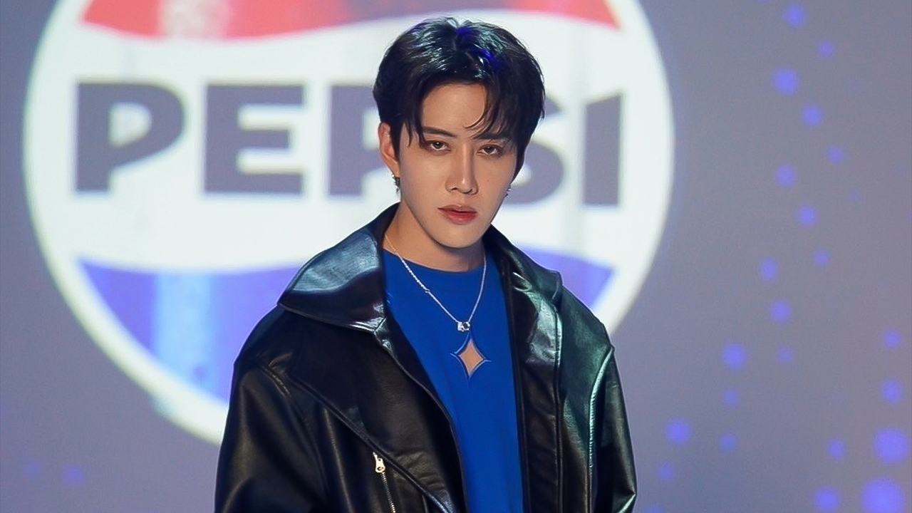 “ไมค์” เคลียร์ข่าวลือจีบ “เบคกี้” ไม่มีมูล รู้จักกันอยู่แล้ว ตอนนี้โสดสนิท