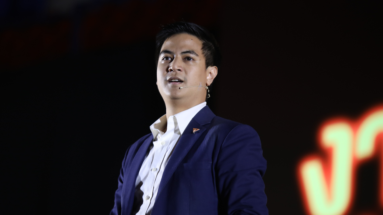 “พริษฐ์” ชี้ ก้าวไกล ลุยเล่นเลือกตั้ง อบจ. เพิ่มโอกาสสำคัญทางการเมือง 3 ด้าน