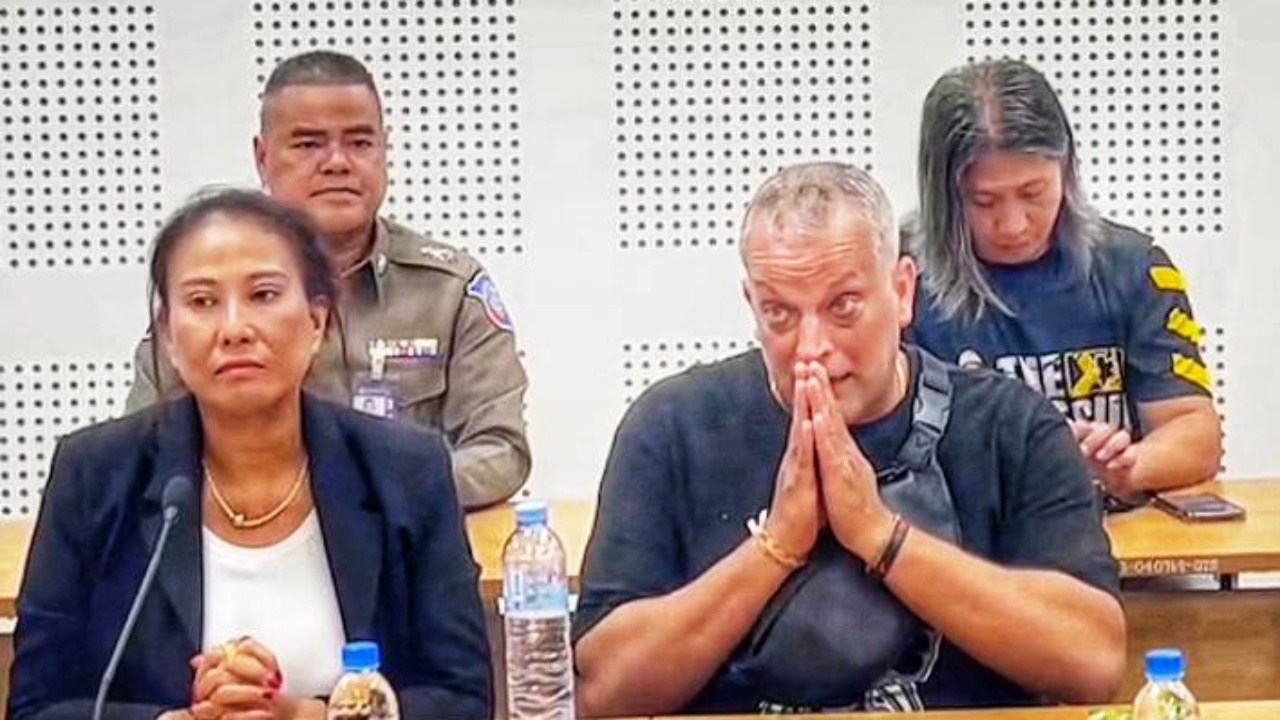 นักธุรกิจสวิส-ภรรยาชาวไทย ยกมือไหว้ขอโทษ "เตะหมอ" ทนายเชื่อได้บทเรียนแล้ว