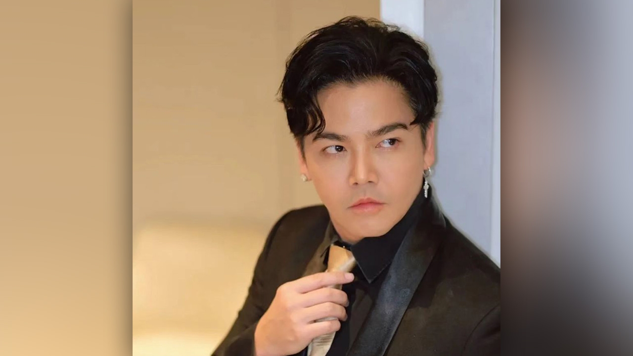 รู้จัก พีเค ปิยะวัฒน์ พิธีกรชื่อดัง ผู้ชายคนนี้โปรไฟล์ไม่ธรรมดา 