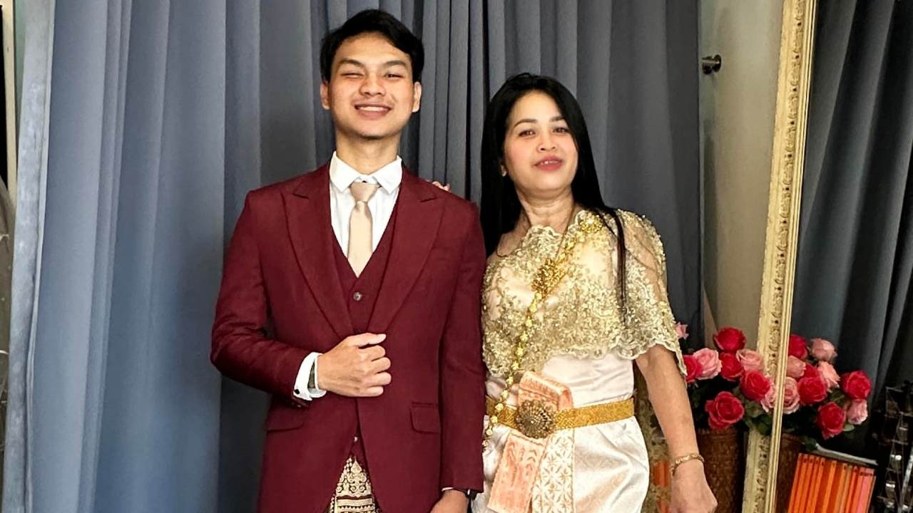 แฟนคลับแห่ยินดี "น้องเวฟ-พี่เล็ก" โพสต์ภาพเซอร์ไพรส์ โชว์ชุดแต่งงาน