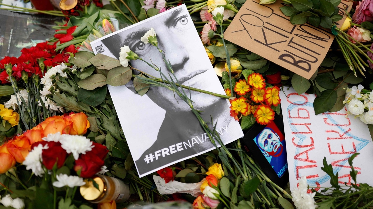 รัสเซียเก็บร่าง "อเล็กเซ นาวาลนี" 2 สัปดาห์ รอวิเคราะห์ทางเคมี