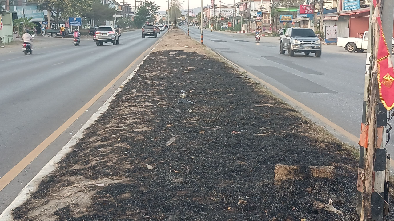 สุดเฮี้ยน เชิญดวงวิญญาณ สาวรถชนดับ ไฟลุกไหม้จุดเกิดเหตุ