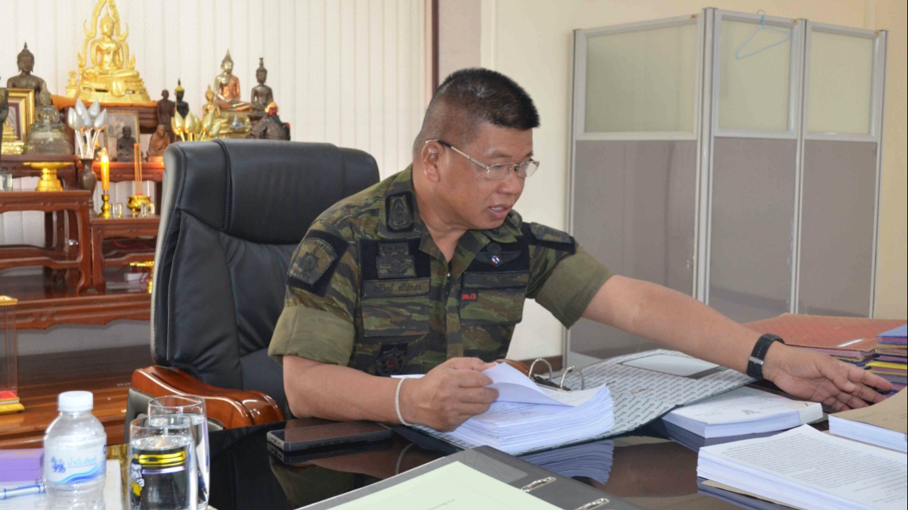 ให้ออก 6 ตำรวจ สภ.โนนสูง รอง ผกก.-จ่า รีด 7 หมื่น แลกปล่อยคดียาบ้า