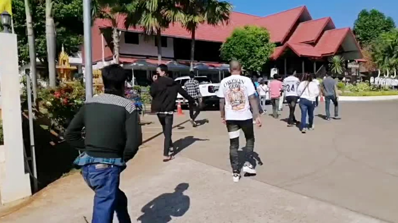 ศาลพิพากษาประหาร 18 จำเลย ยกบ้านฆ่ากันตายในคุกทองผาภูมิ 9 ปีก่อน  