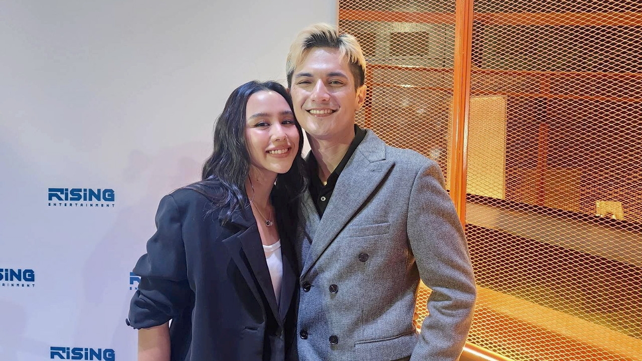 "ชิน" ควง "ลิลลี่" ประกาศข่าวดี! ถ้าไม่ปีนี้ก็ไม่เกินปีหน้า บ้านเสร็จก็พร้อม