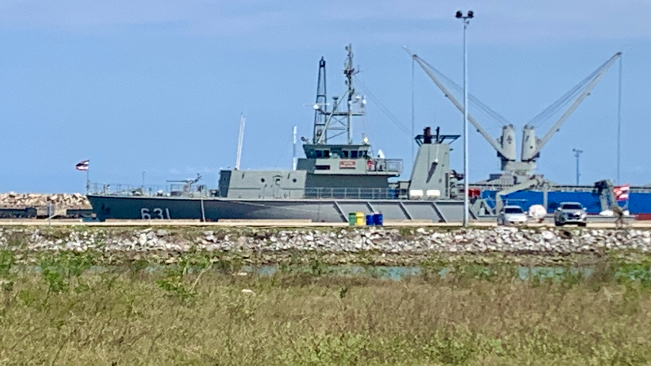 เจ้าท่าประจวบฯ ออกประกาศคุมเข้มการเดินเรือช่วงภารกิจกู้ "ร.ล.สุโขทัย"