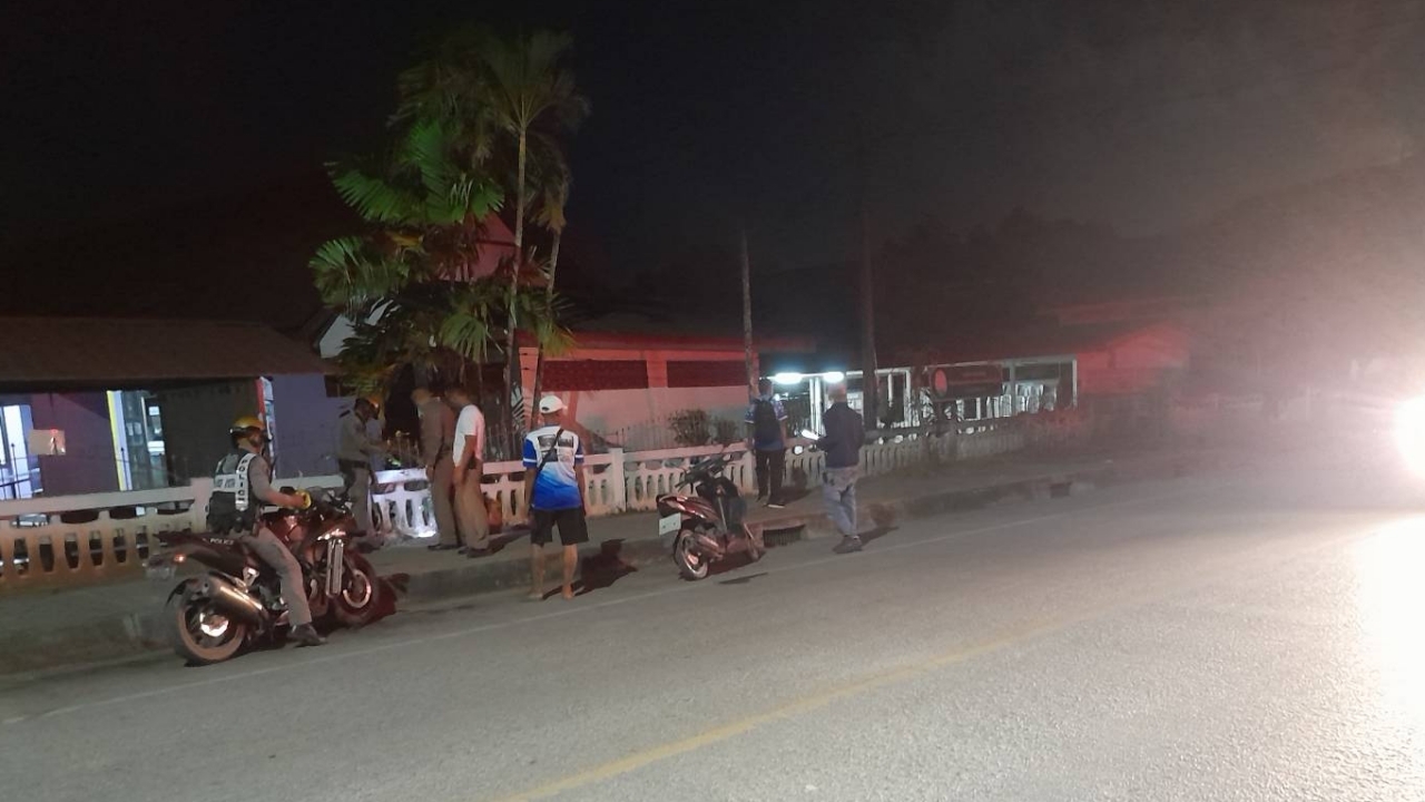 ตำรวจคลั่ง "สภ.ชะอวด" แทงชาวบ้านดับ 1 สาหัส 1 เตรียมตรวจหาสารเสพติด