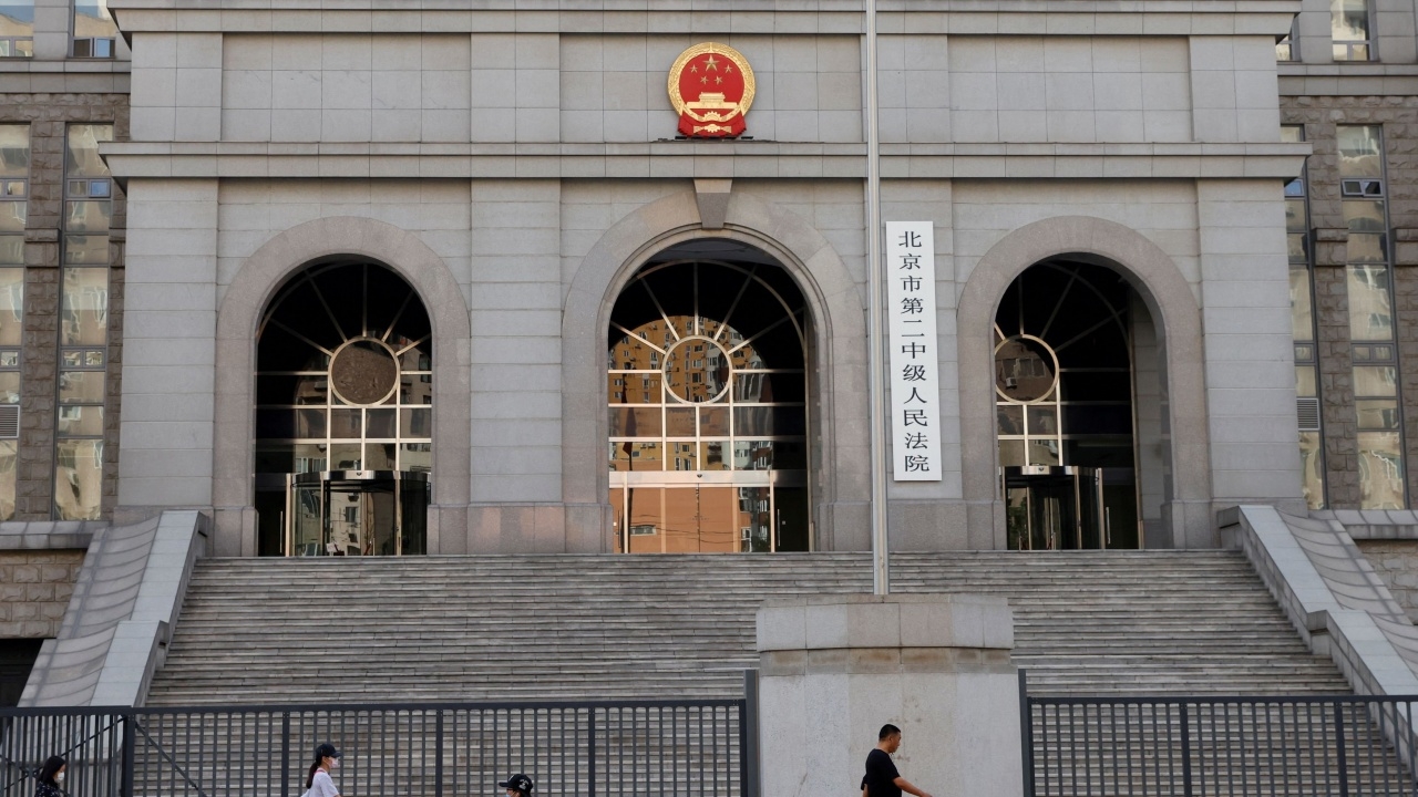 ช็อก นักเขียนออสเตรเลีย ถูกศาลจีนตัดสินประหาร แต่ให้รอลงอาญา ข้อหาสายลับ