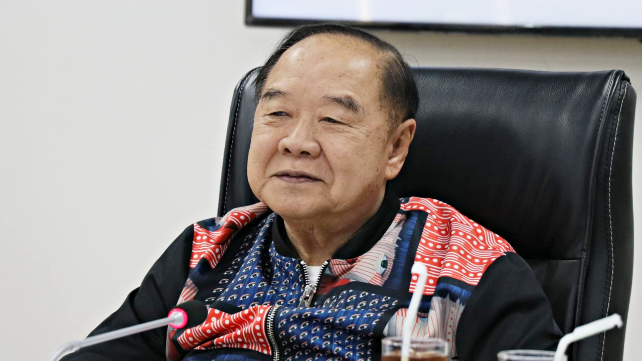 “ลุงป้อม” อวยพรวันวาเลนไทน์ ขอคนไทยมีความรักสามัคคี ร่วมก้าวข้ามความขัดแย้ง