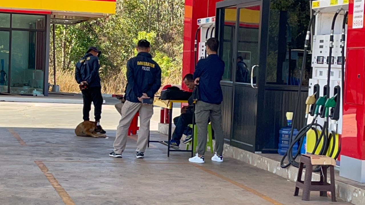 แจ้งข้อหาเพิ่ม ส.อ.โยงฆ่า 2 เด็กปั๊ม ญาติคาใจ-ยันไม่มีเรื่องชู้สาว