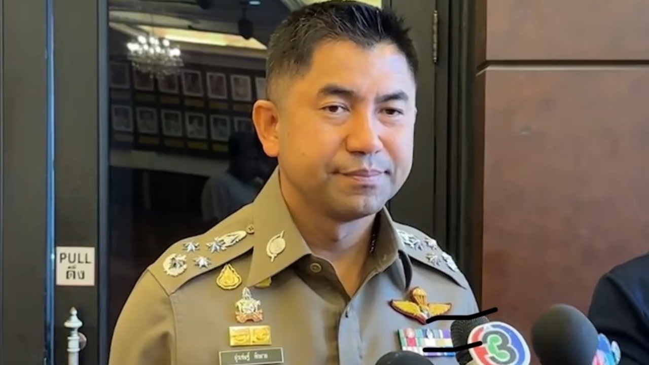 "บิ๊กโจ๊ก" ไม่กังวลม็อบ คปท. บุก รพ.ตร.ในวันปล่อยตัว "ทักษิณ"