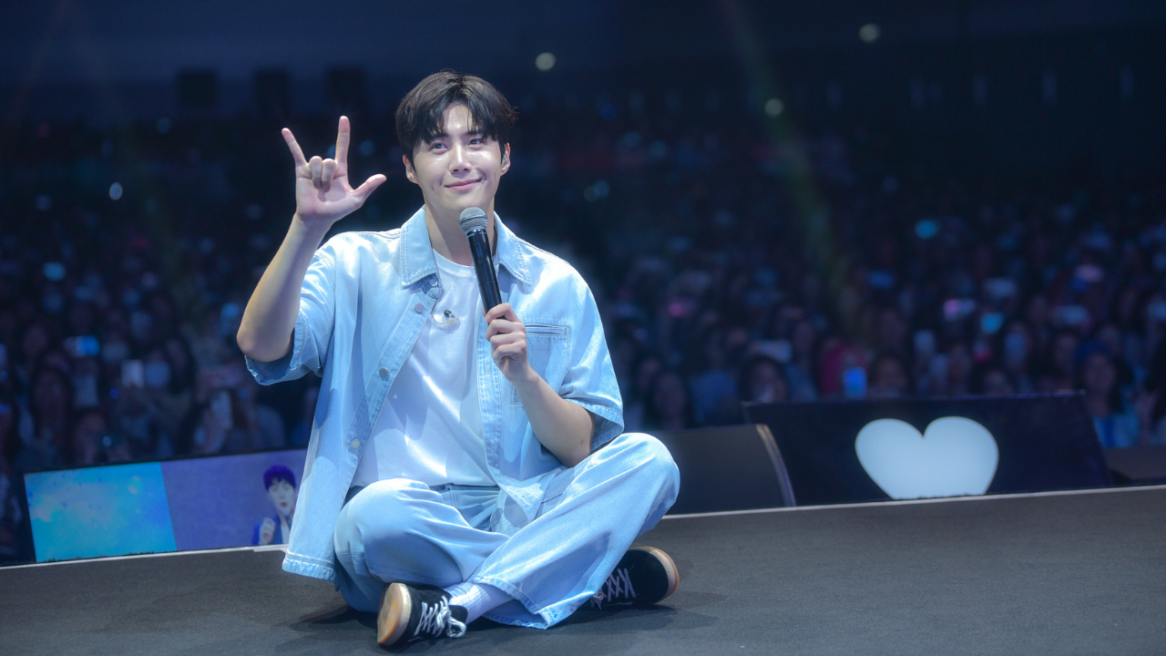 คิมซอนโฮ น่ารักเกินต้าน แฟนไทยสุดฟินเซอร์ไพรส์ จัดเต็มสมความคิดถึง