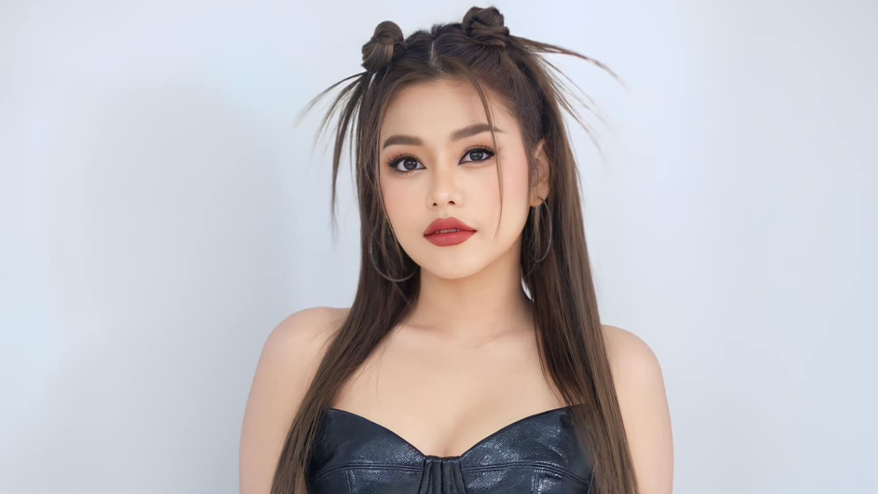 ธัญญ่า อาร์สยาม แคปมาถามทุกคน บน-ล่างมันต่างกันยังไง หลังเจอแชตด่าแรง