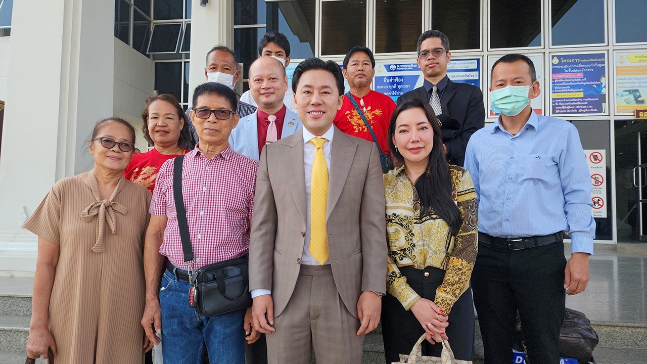 หวย 30 ล้านยังไม่จบ ศาล "เลื่อน" คดี จรูญฟ้องปรีชา