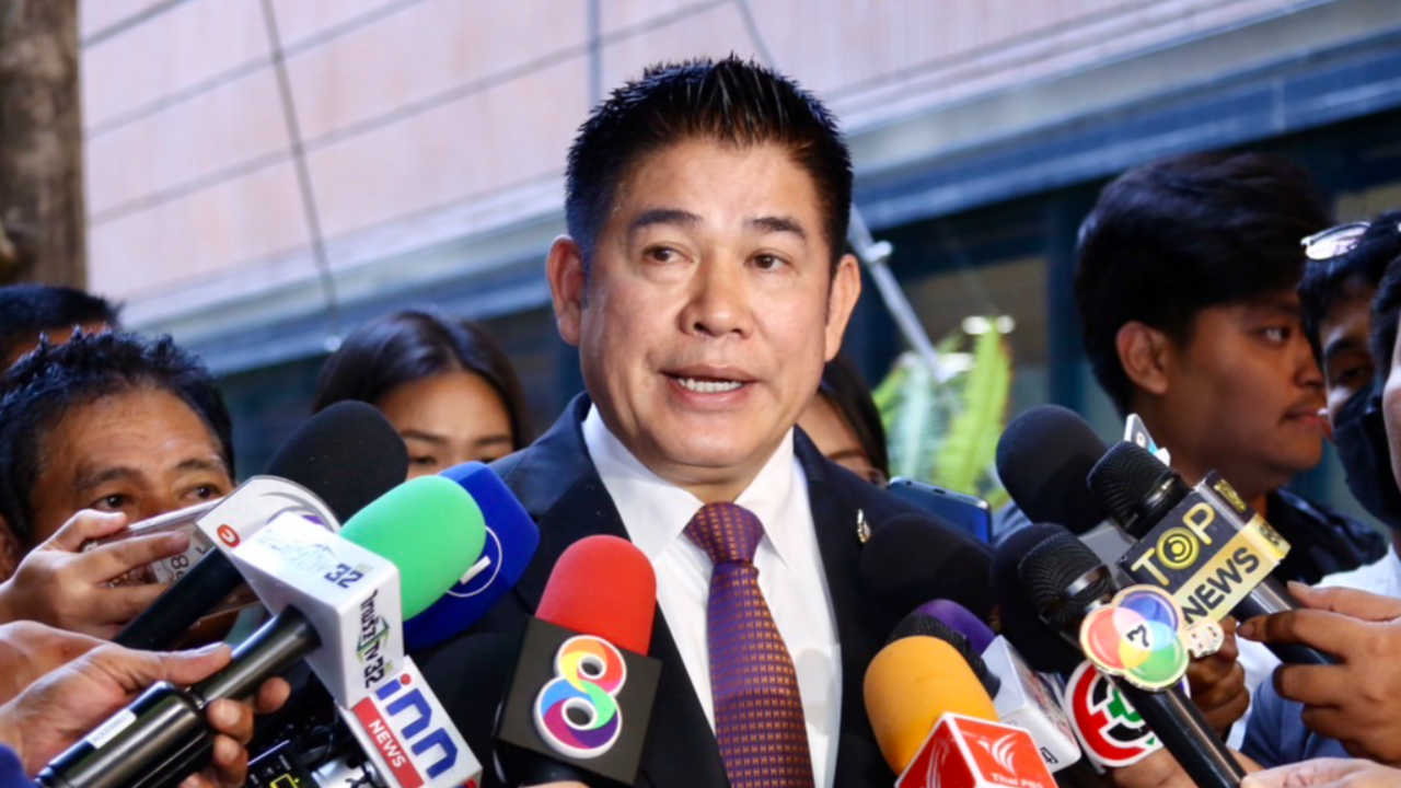 “ธรรมนัส” ห่วงอธิบดีกรมการข้าว หลังถูกชายปริศนาป้วนเปี้ยน โดรนบินรอบบ้าน