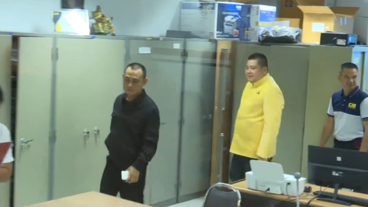 อธิบดีข้าว เข้าพบ บิ๊กเต่า หวั่นไม่ปลอดภัย หลังโดรนบินร่วงในบ้าน