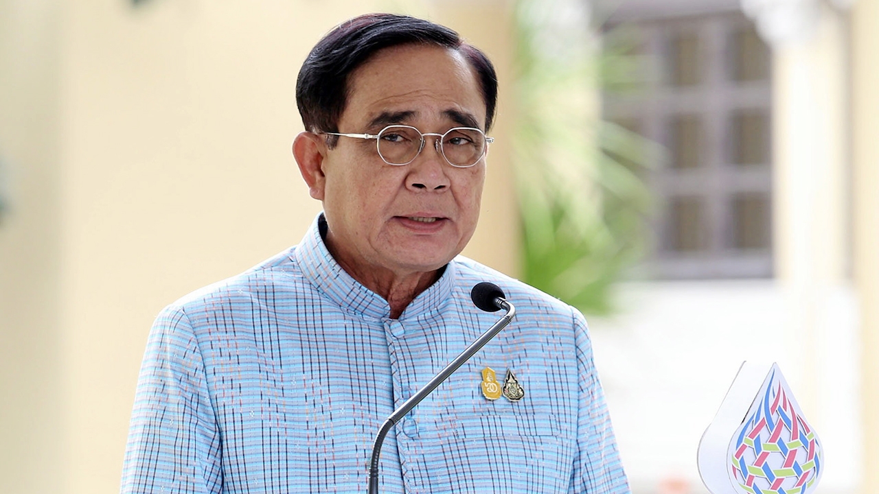 ผบ.ทบ.เชิดชู "ประยุทธ์" สุภาพบุรุษ ชายชาติทหาร! เคารพในมติศาลรัฐธรรมนูญ