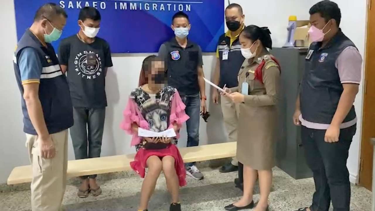 ตร.พีซีที รวบ "เจนนิสา" หลังบ้านแก๊งคอลเซ็นเตอร์ ขณะเตรียมออกเขมรไปทำงาน