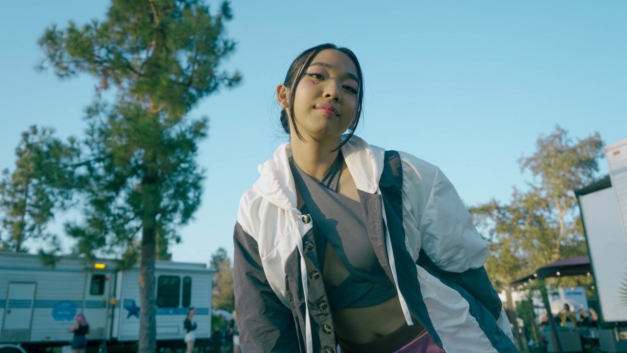 มิลลิ รีบขอโทษมัวแต่ติดปั่น หลังถูกแซะกระโดดเชือกบนเวทีเพื่ออะไร