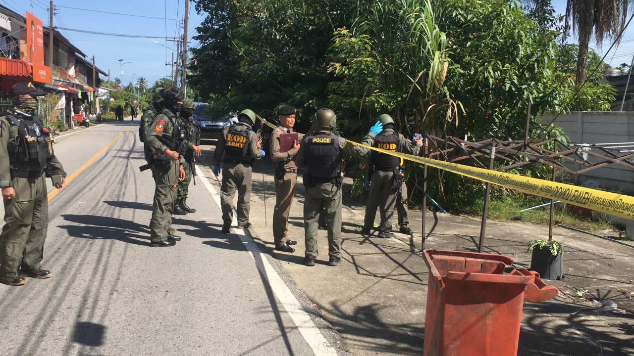 โจรใต้บุกโจมตีปาบึมฐาน นปพ.ชุดคุ้มครองสถานีรถไฟเจาะไอร้อง จนท.เจ็บ 1 