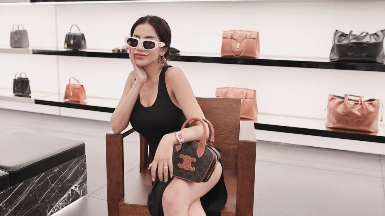 ใบเตย อาร์สยาม เก็บกระเป๋าไปสิงคโปร์สุดแฮปปี้ ทริปนี้มีแค่แม่ลูก 