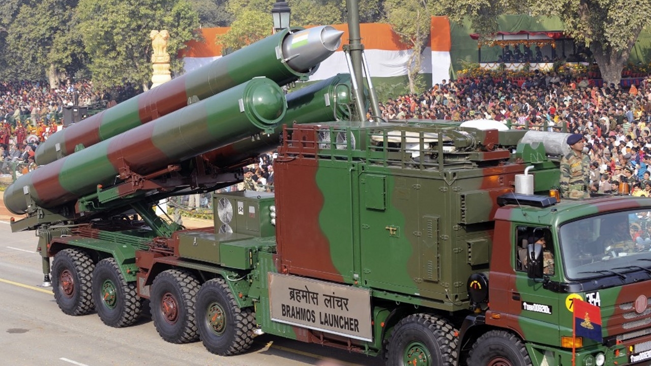 อินเดียปลด 3 จนท.กองทัพอากาศ เซ่นคดี ‘เผลอ’ ยิงมิสไซล์ใส่ปากีสถาน