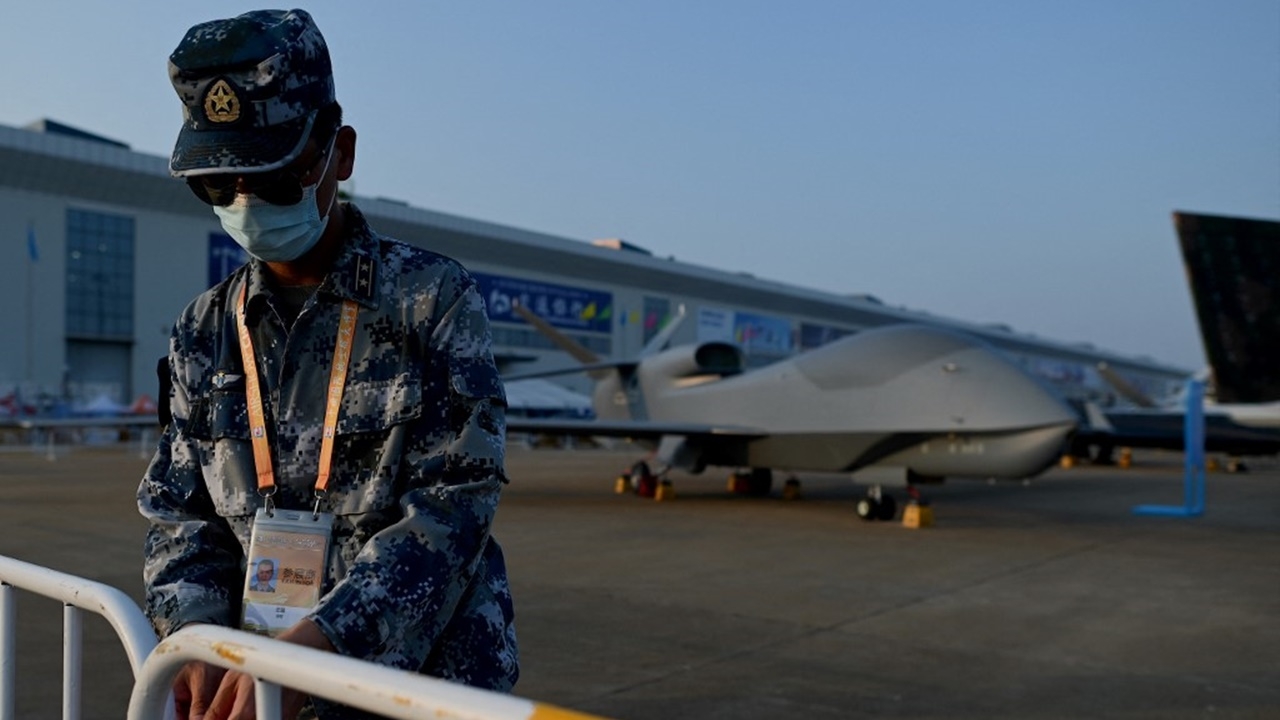 ไต้หวันยิงปืนเตือนใส่โดรนจีน บินเข้าใกล้เกาะนอกชายฝั่ง