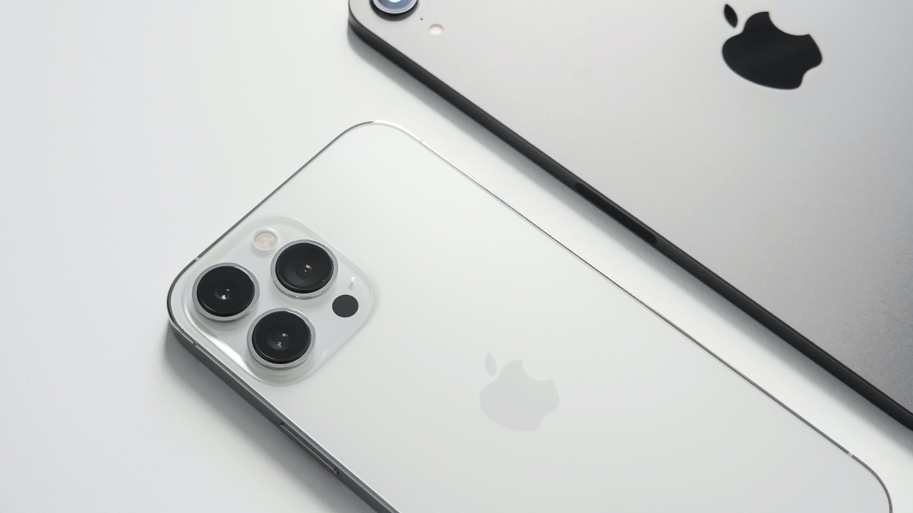 ข้อมูลวงในซัพพลายเชนเผยหน้าจอ iPhone 14 กว่า 80 เปอร์เซ็นต์ ผลิตโดยบริษัท Samsung Display 