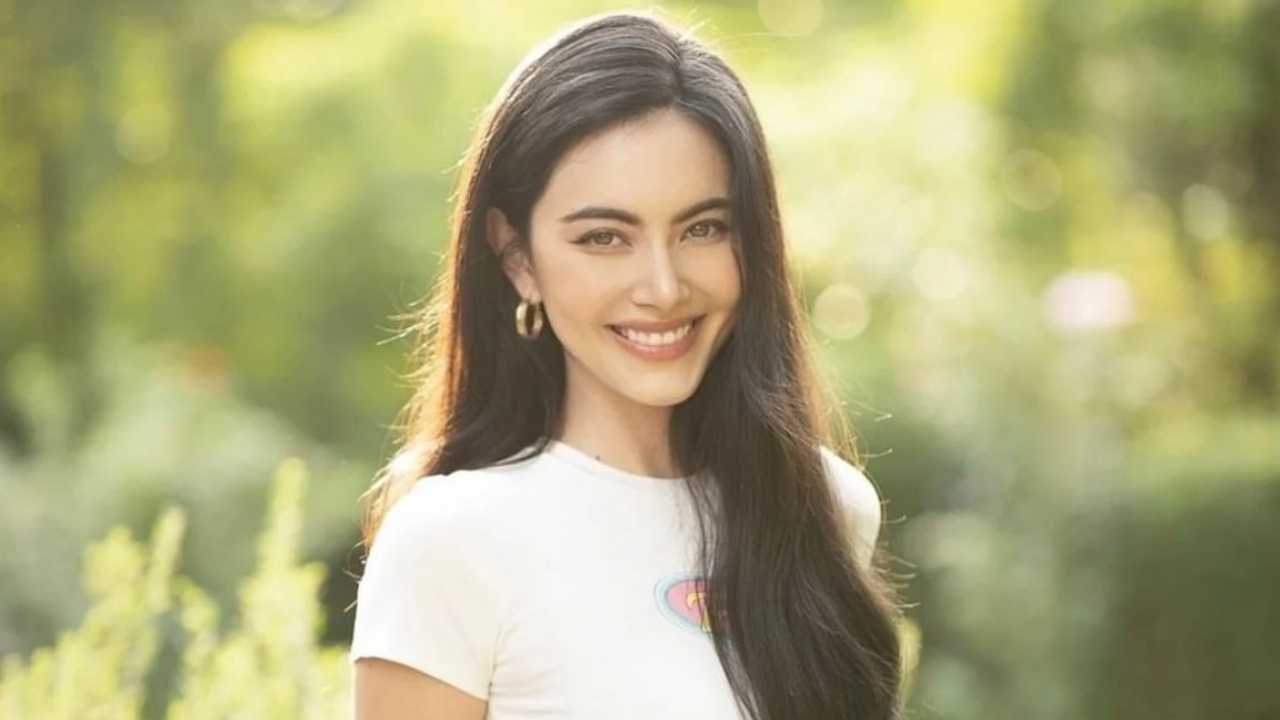 ใหม่ ดาวิกา ทุ่มเงินก้อนใหญ่สร้างบ้านบนพื้นที่ 5 ไร่เป็นของขวัญให้ตัวเอง