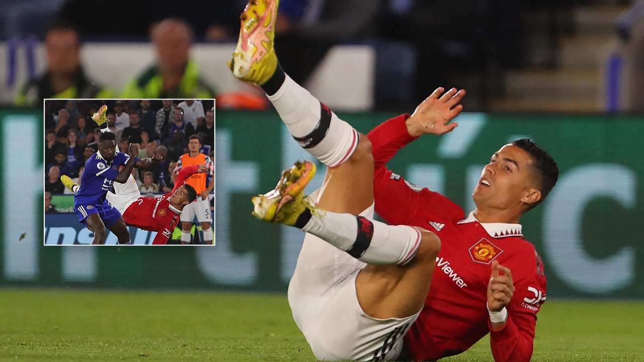 นิดเดียวเท่านั้น "โรนัลโด" โชว์จักรยานอากาศใส่ "เลสเตอร์" บอลหลุดเสาสองหวุดหวิด (คลิป)