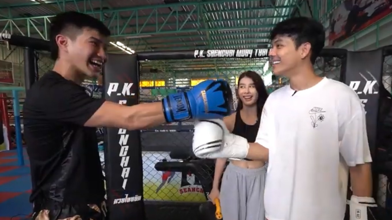 เดิมพันเดือด "นิกกี้ ณฉัตร" ท้าดวลมวย "ตะวันฉาย" ใครแพ้หอมรักแร้สาว (คลิป) 