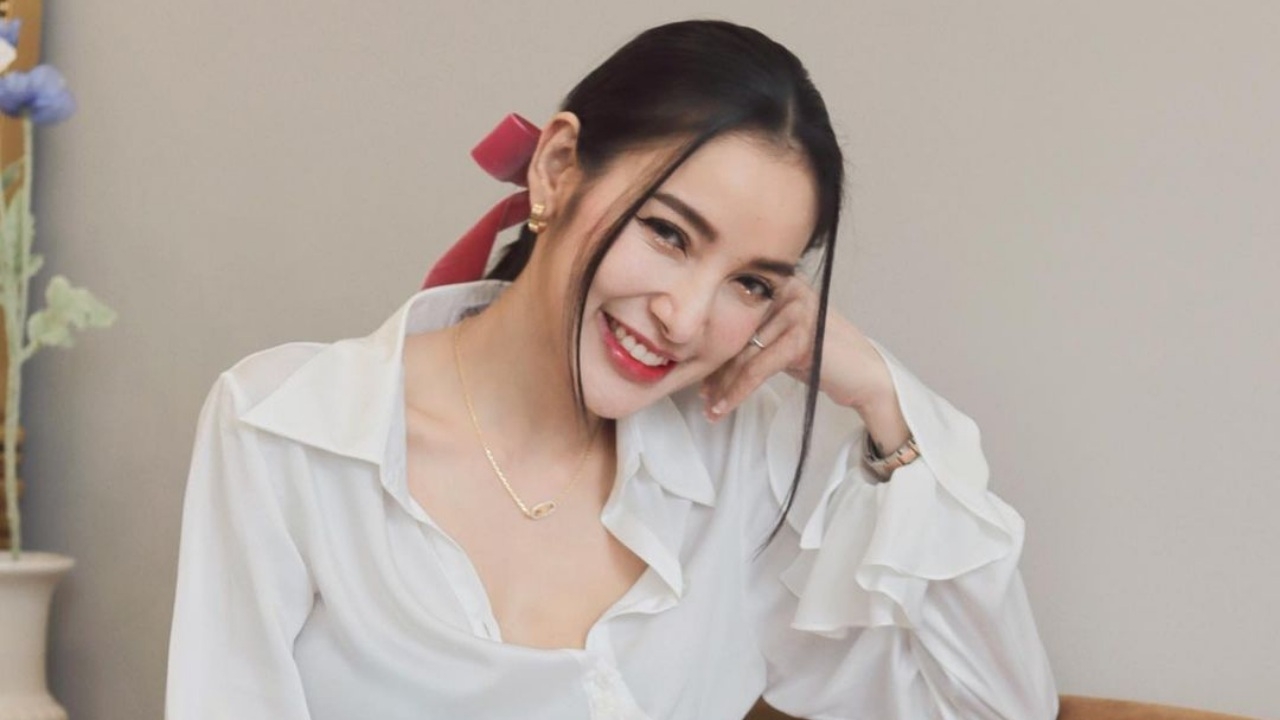 แพท ณปภา เผยเหตุผลไม่ถอดแหวนแต่งงาน เบนซ์ เรซซิ่ง ใส่ติดนิ้วตลอด