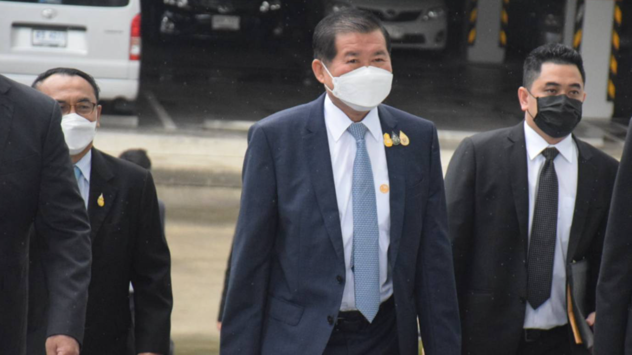 "นิพนธ์" ไขก๊อก รมช.มหาดไทย แล้ว ลั่น ไม่อยากใช้เวลาราชการมาสู้คดี