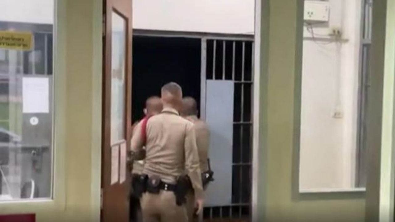 "ไอ้ต้อย" คลั่งยิง นร.3 ศพ อาละวาดซ้อมผู้ต้องหารายอื่น เลือดสาดคาคุก