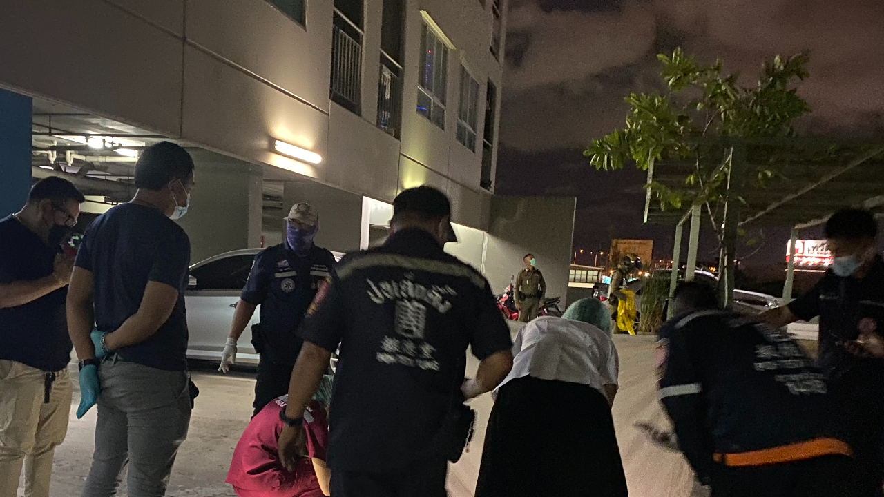 สาวคิดสั้น เลือกความตายจบปัญหา ดิ่งคอนโดฯ ชั้น 28 กระแทกพื้นเสียชีวิต