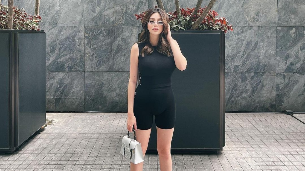 ดิว อริสรา อวดหุ่นหลังคลอดลูกชายไม่ถึงเดือน ชาวเน็ตชมแม่ผอมเร็วมาก