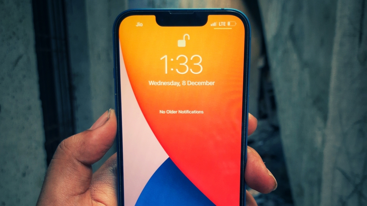 เปิดข้อมูลสุดท้าย iPhone 14 Pro แบตเตอรี่ใหญ่กว่าเดิม ยกระดับเทคโนโลยี eSIM