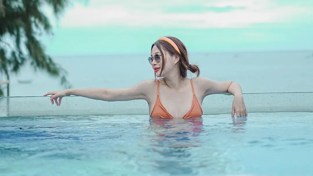 โบวี่ อัฐมา ว่าที่เจ้าสาวสวยแซ่บ เซ็กซี่เบาๆ ในชุดว่ายน้ำบิกินี