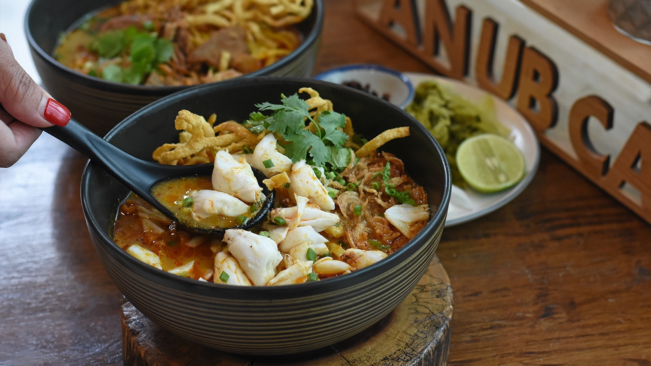 ข้าวซอยปู “ANUB CAFE & RESTAURANT”