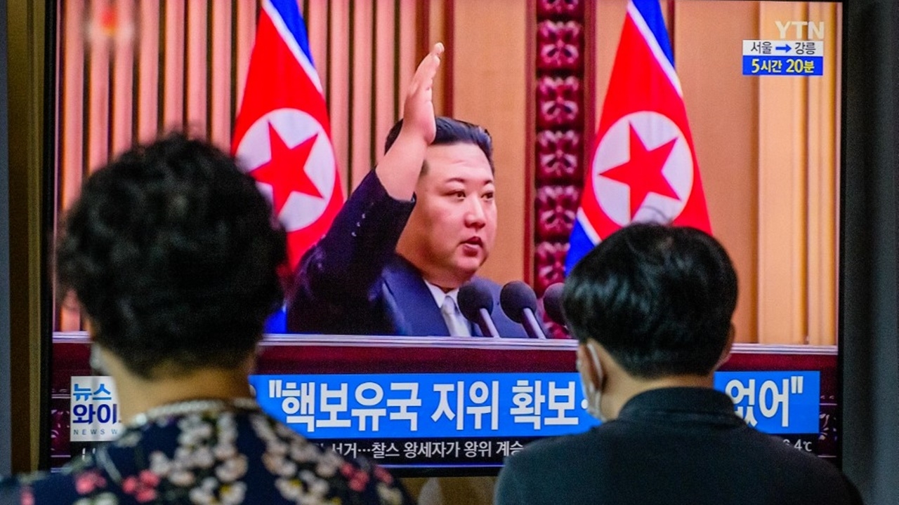 เกาหลีเหนือผ่านกฎหมายใหม่ ประกาศตัวเป็น “รัฐผู้ครอบครองอาวุธนิวเคลียร์”