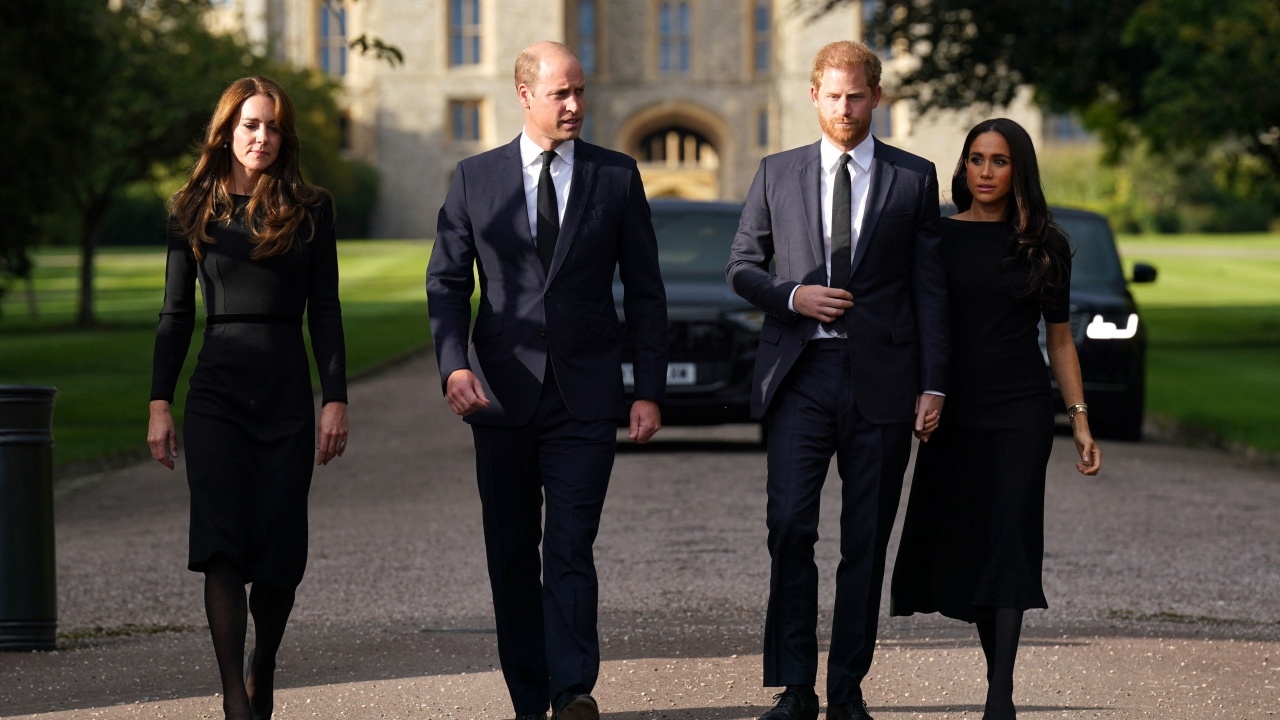 ตื้นตัน เจ้าชายวิลเลียม ‘คืนดีเพื่อควีน’ ชวนเจ้าชายแฮร์รี่ ออกงานด้วยกัน