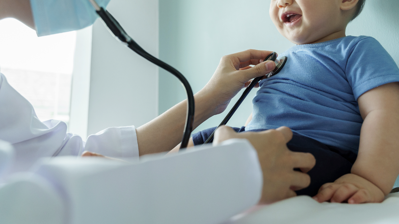 รู้จักอาการชักแบบหัวเราะ ไม่ใช่เสียงของความสุข แต่เกิดจากความผิดปกติของสมอง