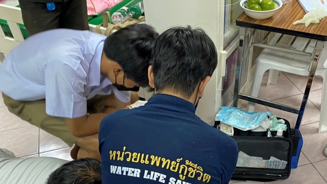 นักเรียนสาว ม.6 ตกตึกปริศนาคาโรงเรียน เป็นเด็กร่าเริง พ่อแม่ไม่เชื่อฆ่าตัว