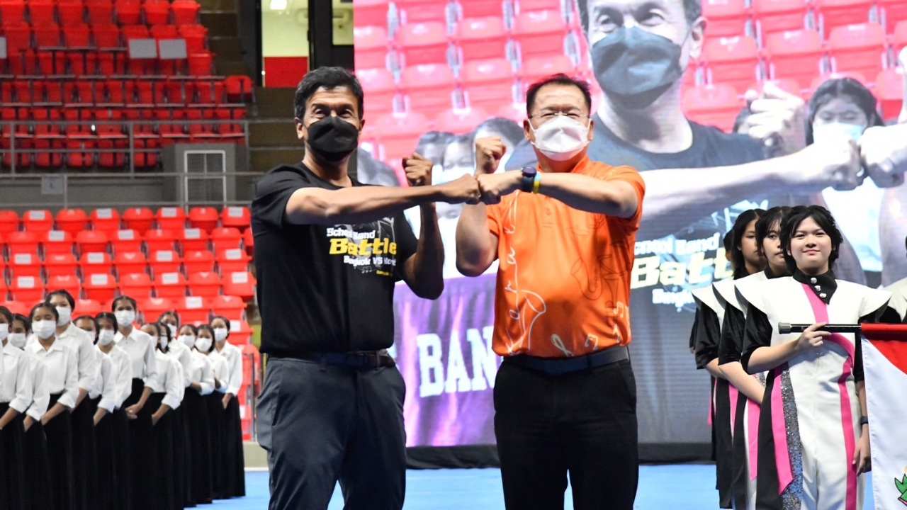 จบงานประชันดุริยางค์ 2 จ. ชื่นมื่น ผู้ว่าฯ โคราช ชวน “ชัชชาติ” ไปเยือนจังหวัดบ้าง