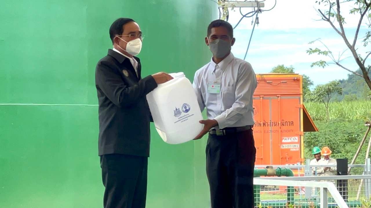 นายกฯ ลงพื้นที่ห้วยกระเจา ตรวจโครงการน้ำบาดาล แก้ขาดแคลนน้ำตามพระราชดำริ
