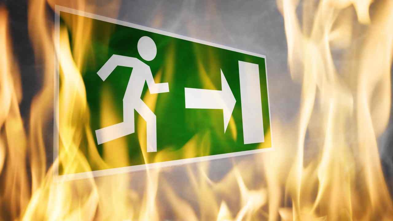 8 วิธีเอาตัวรอดจากเหตุเพลิงไหม้ วิธีปฐมพยาบาลเบื้องต้น 