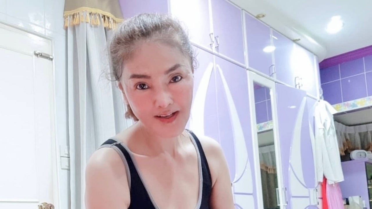 ดาว มยุรี ทนทุกข์ 20 ปี หน้าพังแก้ไม่จบ โดนทักอดีตชาติเคยทุบหน้าคนอื่นเละ