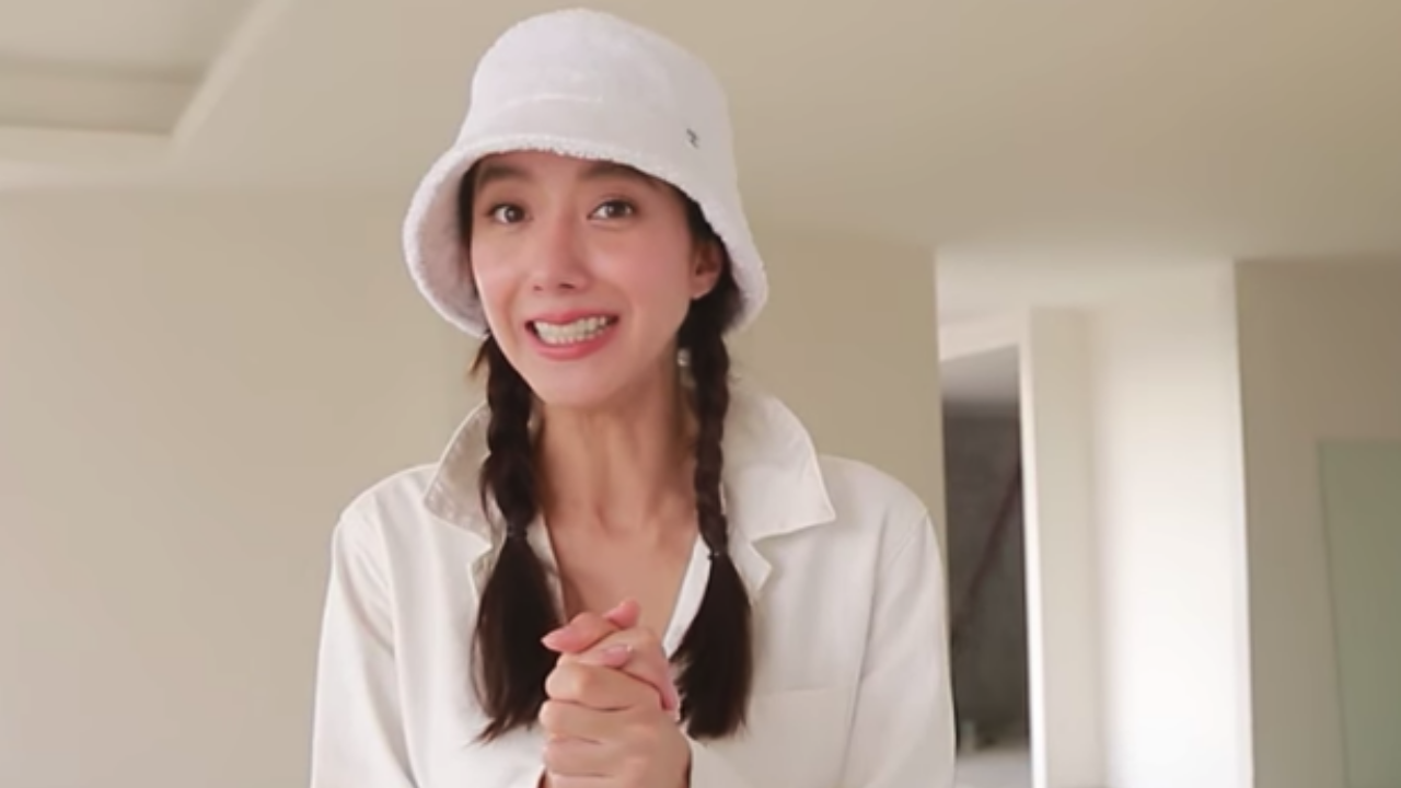 ไอซ์ อภิษฎา เปิดบ้าน 40 ล้านที่สร้างให้พ่อแม่ ก่อนย้ายไปอยู่กับสามีแถบริมน้ำ