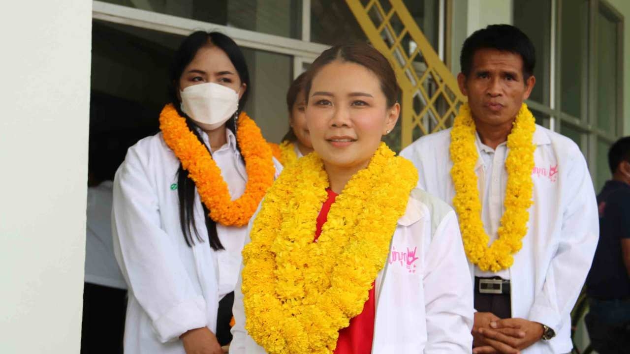 "ไข่มุก" แลนด์สไลด์ ชนะขาดเสี่ยโด่ง คว้าชัยเลือกตั้งนายก อบจ.กาฬสินธุ์